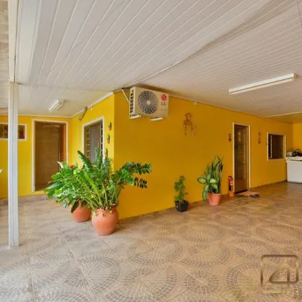 Buy this 5 bed house on ADE Conjunto 9 in Vila Areal, Arniqueira - Federal District