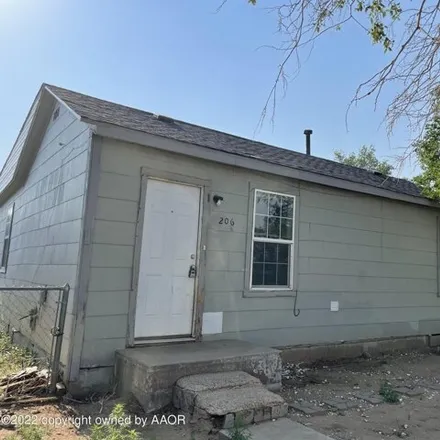 Rent this 2 bed house on 258 North Louisiana Street in Amarillo, TX 79106