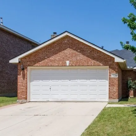 Buy this 3 bed house on 720 Fox Hunt Trail in Fort Worth, TX 76179
