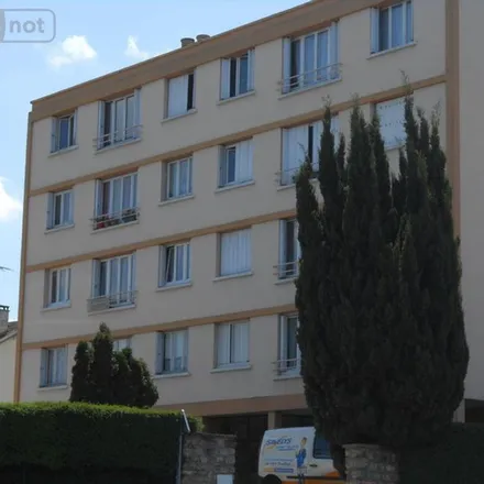 Rent this 4 bed apartment on 2 Rue de la Grande Cour in 78711 Mantes-la-Ville, France
