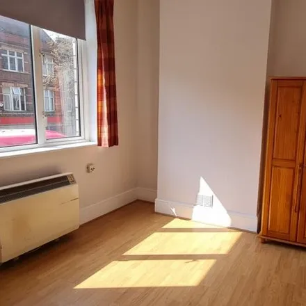 Rent this studio apartment on Gratton Terrace in London, NW2 6QE