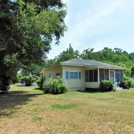 Buy this 3 bed house on 2298 Northeast 98th Street in Anthony, Marion County