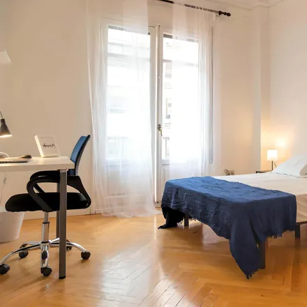 Rent this 7 bed room on Calle de Fernández de los Ríos in 108, 28015 Madrid