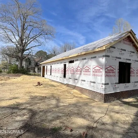 Image 5 - 325 North Sycamore Street, Fremont, Wayne County, NC 27830, USA - House for sale