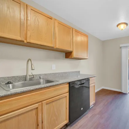 Image 6 - Callen Street, Vacaville, CA 95688, USA - Apartment for rent