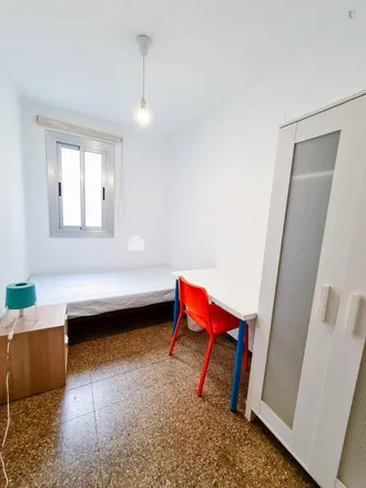 Image 2 - Carrer del Poeta Mas i Ros, 46021 Valencia, Spain - Apartment for rent