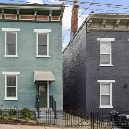 Buy this studio house on Mt. Adams Bar & Grill in Mt. Adams Business District, 938 Hatch Street