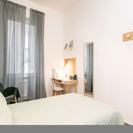 Rent this 4 bed room on Corso di Porta Vittoria 42 in 29135 Milan MI, Italy