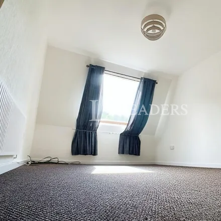 Image 5 - Leighton, Peterborough, PE2 5QD, United Kingdom - Apartment for rent