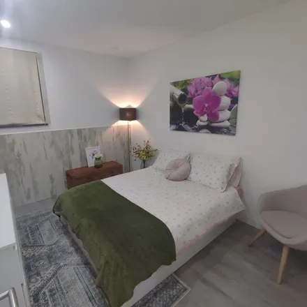 Rent this 1 bed apartment on Rua Rebelo da Silva in 1000-018 Lisbon, Portugal