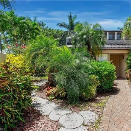 Rent this 2 bed house on 398 Bears Paw Trail in Naples, FL 34105