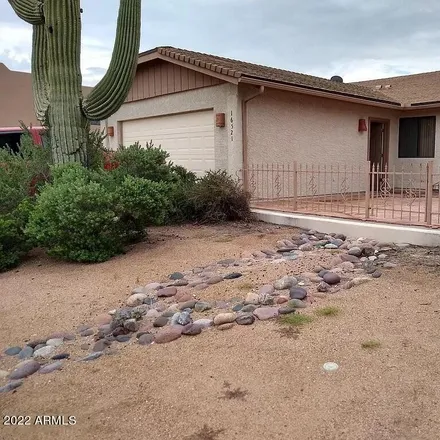 Rent this 3 bed townhouse on 16521 East Lost Arrow Drive in Fountain Hills, AZ 85268