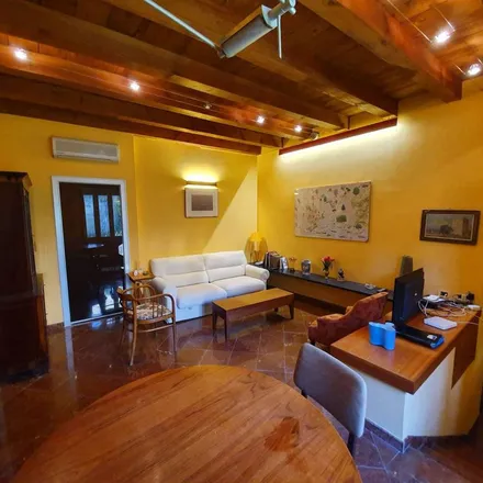 Rent this 2 bed apartment on Trattoria il Vecchio Mafone in Via Judica 22, 90134 Palermo PA