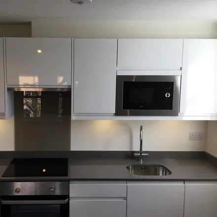 Image 3 - 28A Demesne Road, Manchester, M16 8HJ, United Kingdom - Apartment for rent
