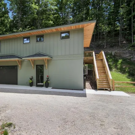 Buy this 3 bed house on North Long Lake Road in Traverse City, MI 49684
