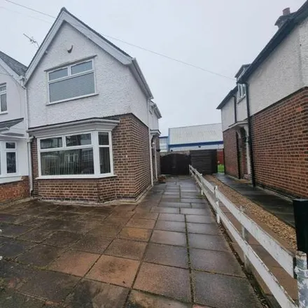 Buy this 3 bed duplex on Woodbridge Road in Leicester, LE4 7RJ
