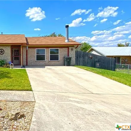 Buy this 3 bed house on 610 Skyline Avenue in Killeen, TX 76541