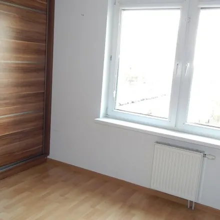 Rent this 2 bed apartment on Generała Stefana Grota-Roweckiego 2 in 97-300 Piotrków Trybunalski, Poland