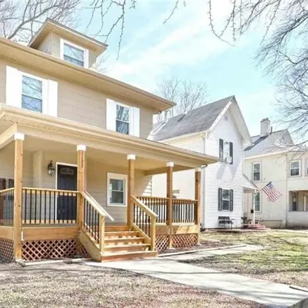 Image 2 - 1123 24th Street, Des Moines, IA 50311, USA - House for sale