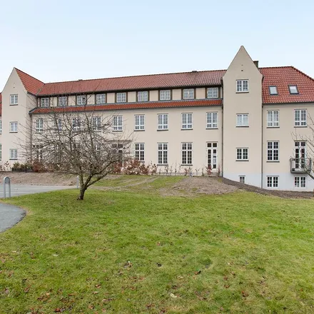 Rent this 3 bed apartment on Sophie Magdelenes Vej 3F in 3460 Birkerød, Denmark