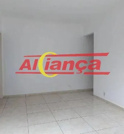Rent this 3 bed house on Rua Silvio Barbosa Silveira in Picanço, Guarulhos - SP