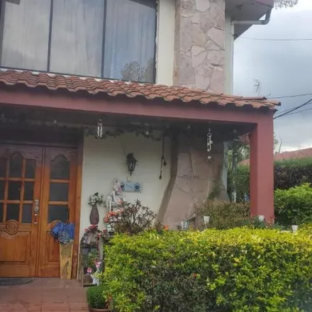 Rent this 5 bed house on Oe8I in 170705, Ecuador