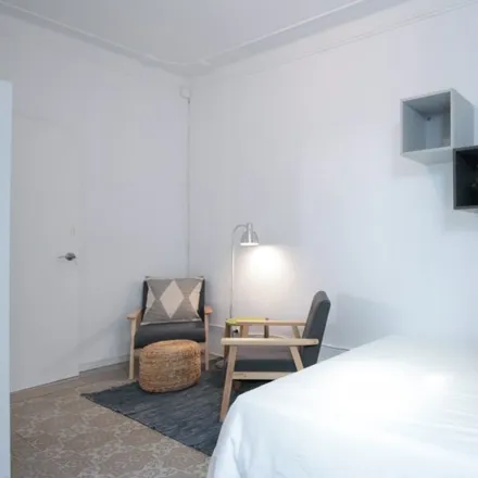 Rent this 5 bed room on Avinguda de la Riera de Cassoles in 46, 08012 Barcelona