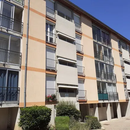 Image 3 - unnamed road, 43100 Cohade, France - Apartment for rent