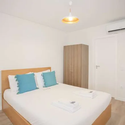 Image 3 - Rua do Duque da Saldanha, 4000-420 Porto, Portugal - Apartment for rent