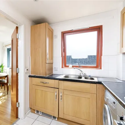 Image 2 - 48 Kenninghall Road, Lower Clapton, London, E5 8DF, United Kingdom - Apartment for rent