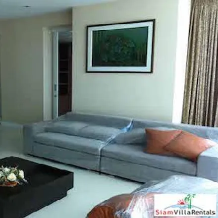 Rent this 3 bed apartment on Little Sunshine in Soi Witthayu 1, Witthayu