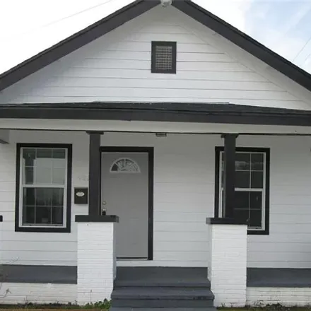 Rent this 3 bed house on 621 Marshall Avenue