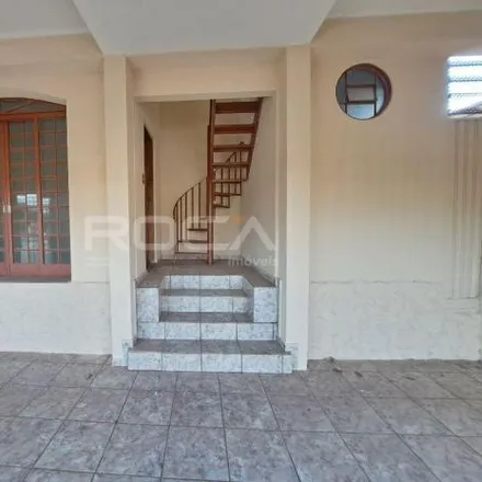 Rent this 4 bed house on Rua General Osório in Jardim Cardinali, São Carlos - SP