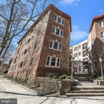 Buy this 2 bed condo on 4300 Spruce Street in Philadelphia, PA 19104