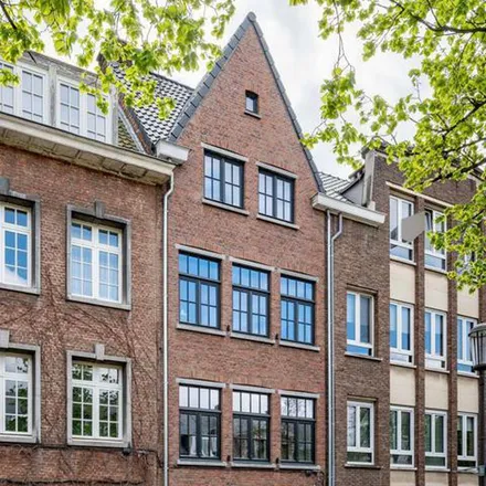 Rent this 1 bed apartment on Schoenmarkt 10 in 2000 Antwerp, Belgium