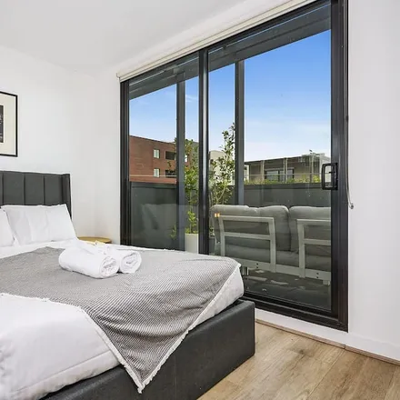 Rent this 2 bed apartment on Richmond VIC 3121
