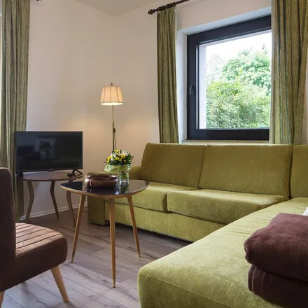 Rent this 3 bed apartment on Heroldstraße 45 in 48163 Münster, Germany