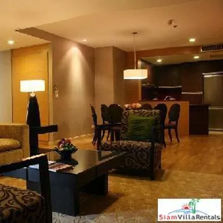 Rent this 3 bed apartment on The Met in Sathon Tai Road, Suan Phlu