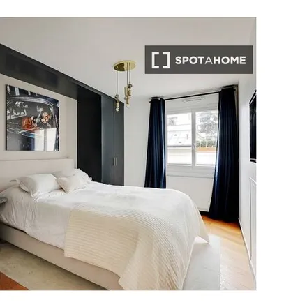 Image 6 - 1 Rue de Lille, 92200 Neuilly-sur-Seine, France - Apartment for rent