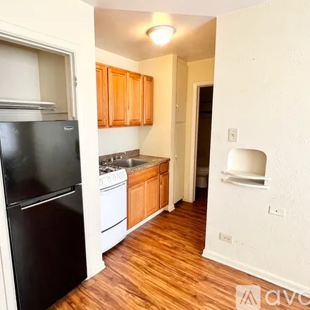 Image 2 - 835 Sherman St, Unit 3 - Apartment for rent