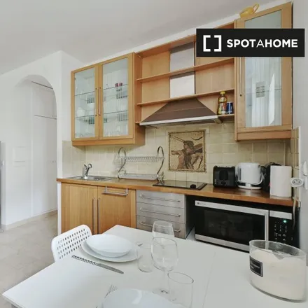 Image 2 - 11 Rue Alphonse de Neuville, 75017 Paris, France - Apartment for rent