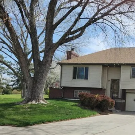 Buy this 3 bed house on 3099 Sardius Court in Lincoln, NE 68516