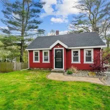 Buy this 2 bed house on Branch Pike in Smithfield, RI