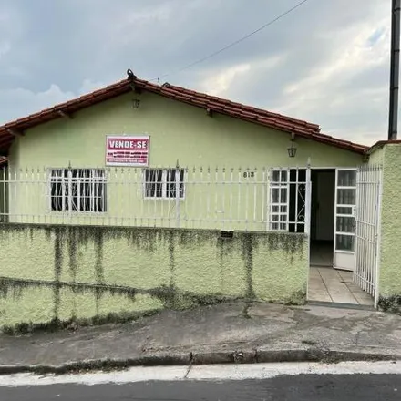 Buy this 3 bed house on Rua Mangarataia in São Benedito, Santa Luzia - MG