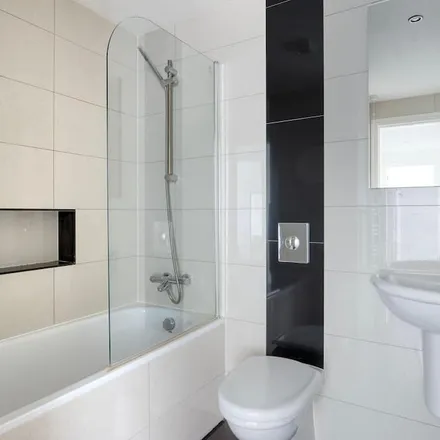 Image 7 - London, N1 6ND, United Kingdom - Apartment for rent