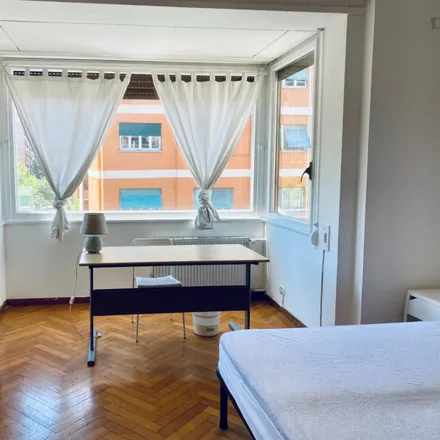 Image 3 - Via Luca Valerio, 36, 00146 Rome RM, Italy - Room for rent