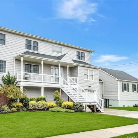 Buy this 4 bed house on 114 Beach Road in Massapequa, NY 11758