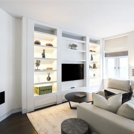 Rent this 2 bed apartment on Burger & Lobster in 26 Binney Street, East Marylebone