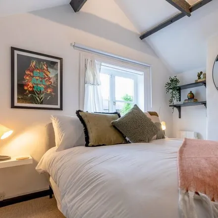Rent this 2 bed apartment on Shrewsbury in SY2 6AJ, United Kingdom