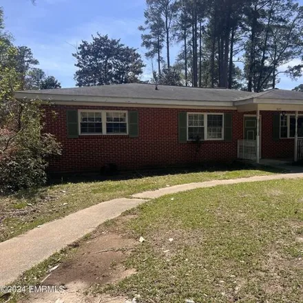 Image 2 - 1657 32nd Street, Meridian, MS 39305, USA - House for sale